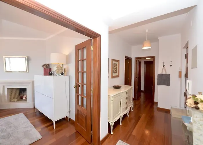 Atlantic Dream View - For 4 With Amazing Sea Views In Great Location *