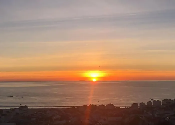 Atlantic Dream View - For 4 With Amazing Sea Views In Great Location * 나자레