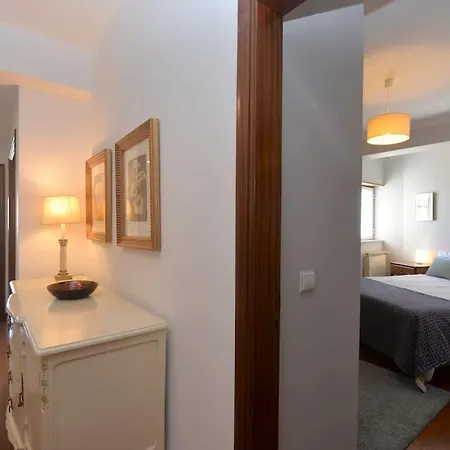 Atlantic Dream View - For 4 With Amazing Sea Views In Great Location * Ναζαρέ