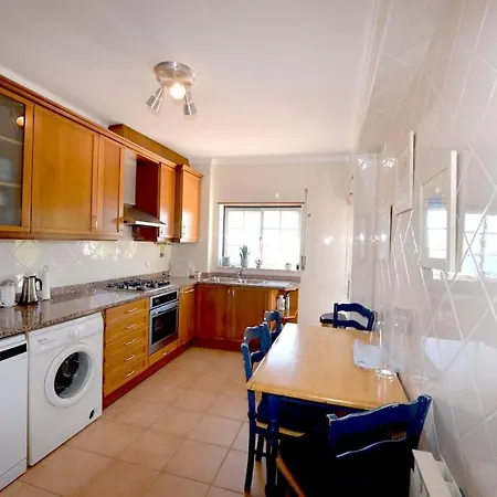 Atlantic Dream View - For 4 With Amazing Sea Views In Great Location * Nazaré