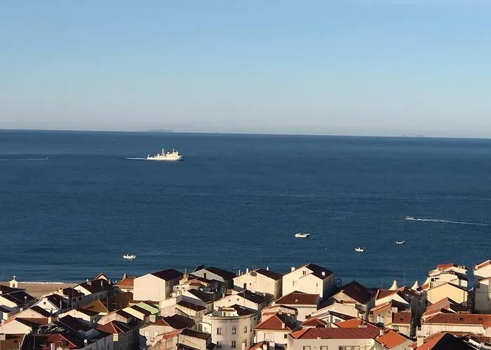 Atlantic Dream View - For 4 With Amazing Sea Views In Great Location *